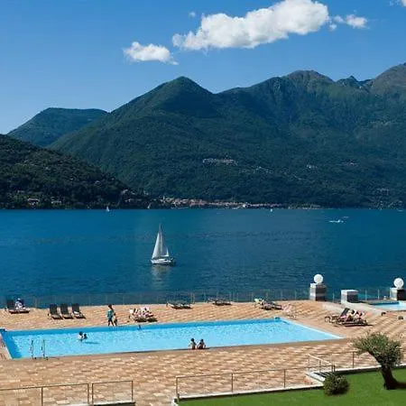 Sleeps 6 Pool Air Con T421385 Appartement *